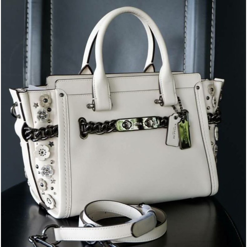 New Coach Swagger 27 In Glovetanned Leather With Willow Floral coach 59091