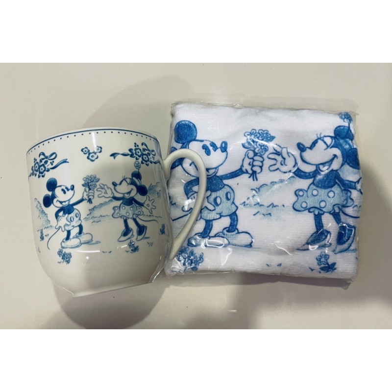 แก้วกาแฟ และผ้า Disney Collection