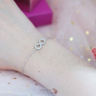 JEWELLYN Infinity Bracelet