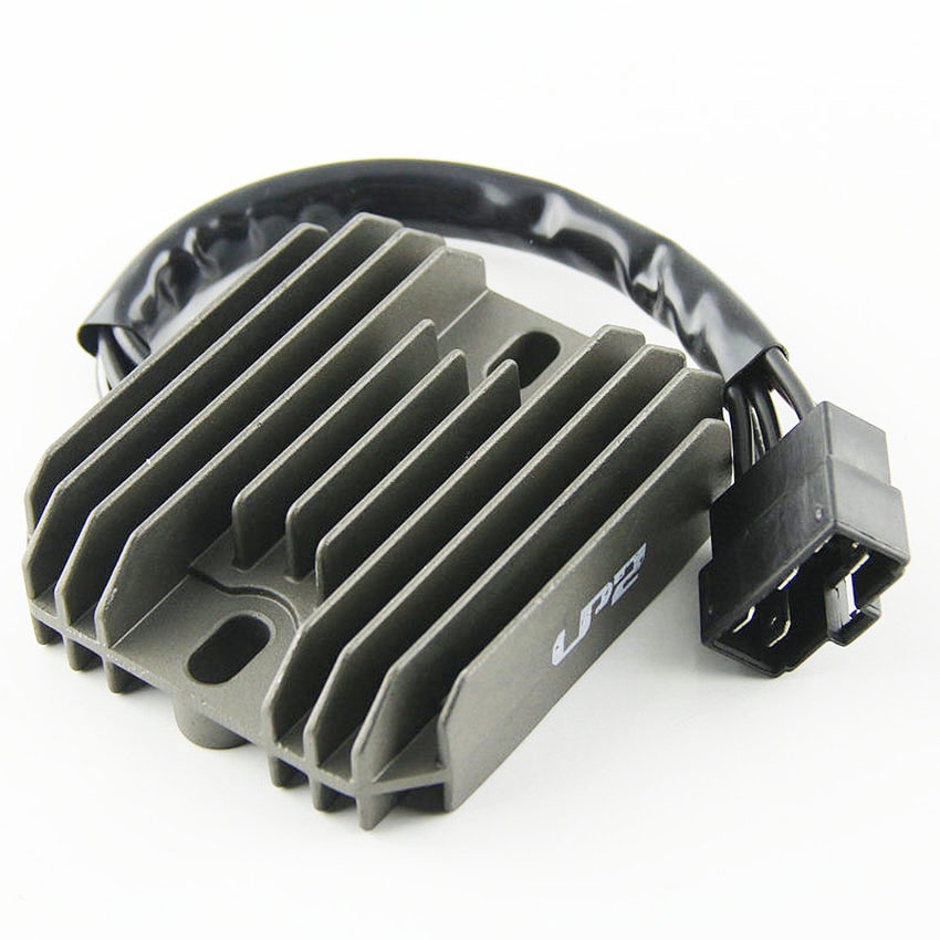 เครื่องปรับแรงดันไฟฟ้าสําหรับรถจักรยานยนต์สําหรับ Suzuki GSXR750 LT-F500F LT-A500 อะไหล่ทดแทน