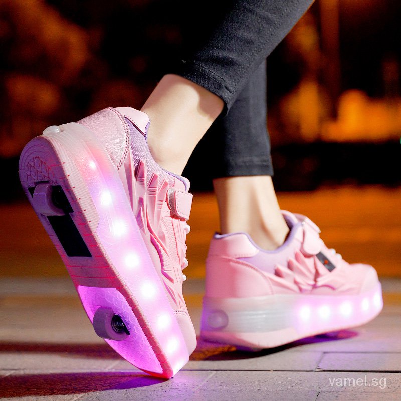 รองเท้าผ้าใบลําลอง มีไฟกระพริบ Led 2 ล้อ แฟชั่นสําหรับเด็กผู้หญิง เหมาะกับการเล่นโรลเลอร์สเก็ต xJuk