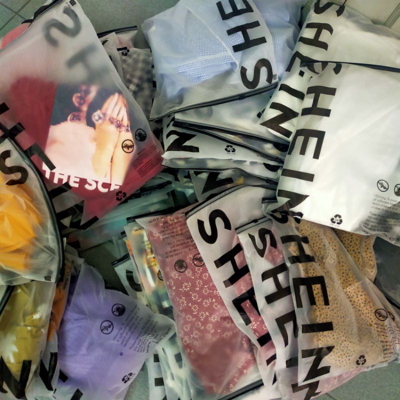 เสื้อผ้า shein ราคาถูก