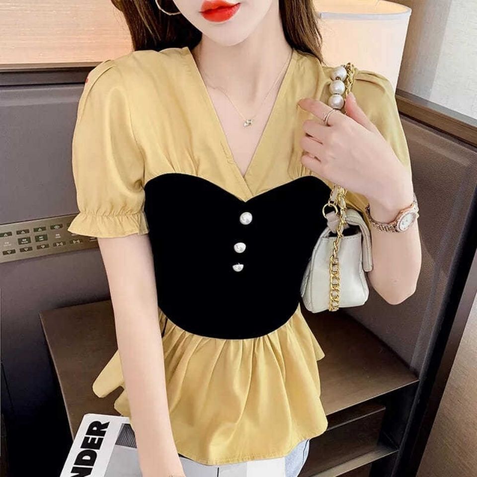 Fashion Recommendation เสื้อเชิ้ตแขนสั้น คอวี เข้ารูป เข้ากับทุกการแต่ง ...