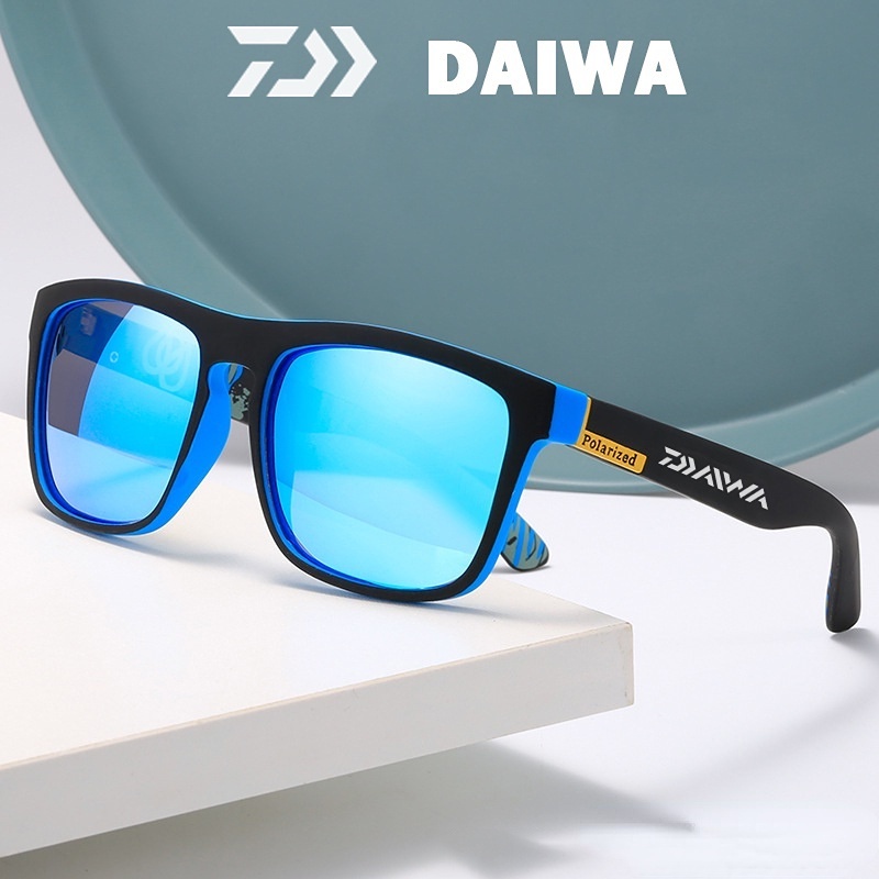 Dalwa แว่นตากันแดด เลนส์โพลาไรซ์ ป้องกันรังสียูวี 400 สไตล์คลาสสิก สําหรับผู้ชาย เหมาะกับการขับขี่ ตั้งแคมป์ เดินป่า ตกปลา เล่นกีฬากลางแจ้ง