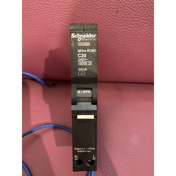 Schneider ชไนเดอร์ ลูกย่อยเซอร์กิตเบรกเกอร์กันรั่ว/ดูด 1โพล 20แอมป์ RCBO1P 30mA 6kA *มือ1ยังไม่ได้ใช