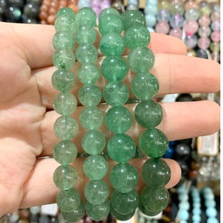 กำไลข้อมือ สตอเบอรี่ควอตซ์ สีเขียว Green Strawberry Quartz (เกรด AAA)