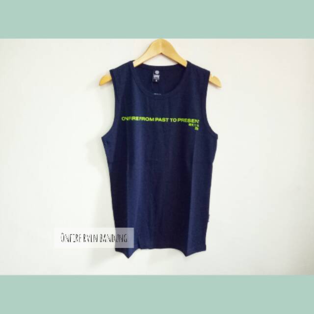 ONFIRE RVLN เสื้อยืดสําหรับผู้ชาย