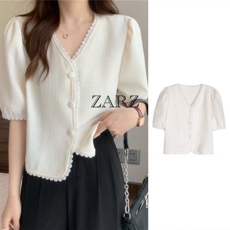ZRAZ.SHOP🍑พร้อมส่ง*เสื้อคอวีกระดุมหน้า 60100