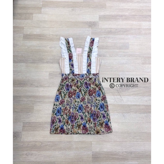 MINI DRESSผ้าทอลูกไม้ งานน่ารัก มีSML XL ป้ายIntery brand