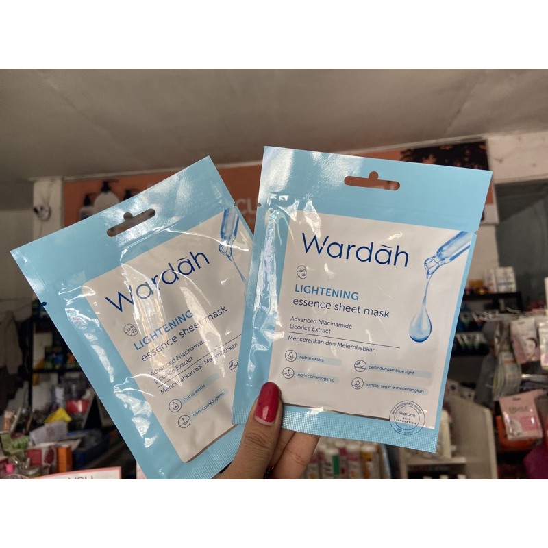 wardah lightening essence