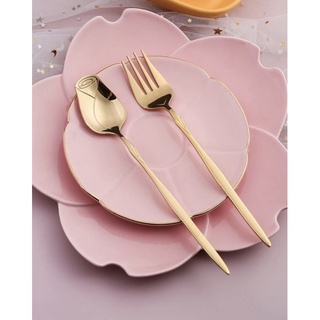 ช้อน ส้อม ลายดอกกุหลาบ สแตนเลส สีทอง  Golden Stainless Steel Rose Spoon &amp; Fork