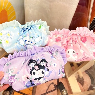 กระเป๋าใส่เครื่องสำอางค์ Sanrio Character งานชนช็อป เนื้อผ้าซิติน สัมผัสนุ่มลื่น