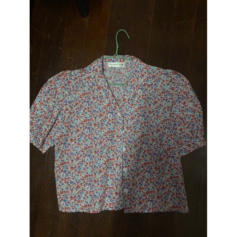 เสื้อคอปกลายดอก ป้าย SV lovely shop