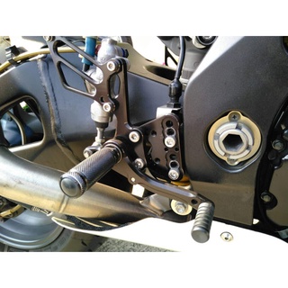 เกียร์โยง Rearsets GSX-R1000 K5-K6 ทุกปี แบร์น Mothracing วัสดุ AL 7075 T651 แบริ่งข้างละ2ตลับ สเแตนเลส(65) สีดำ