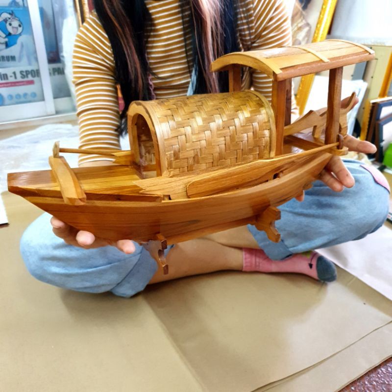 เรือสำเภา เอี้ยมจุ้น ไม้สักทอง เรือโบราณ ตั้งโต๊ะ นิยม ตั้งไว้ ร้านค้า ร้านอาหาร ค้าขายดี เสริมฮวงจุ้ย เรือ ของขวัญ