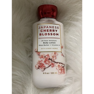 Bath &amp; Body Works Lotion กลิ่น Japanese Cherry Blossom (236 Ml.)