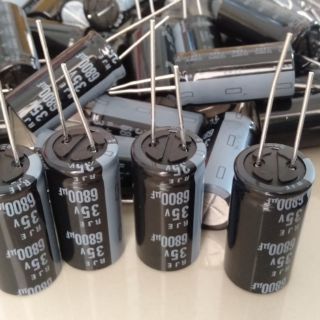 Capacitor 6800uf35v 18×35.5mm ELNA ใหม่แท้ จากโรงงาน ขายแพค5ตัว150บาท