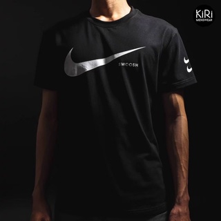 nike เสื้อยืดแขนสั้น