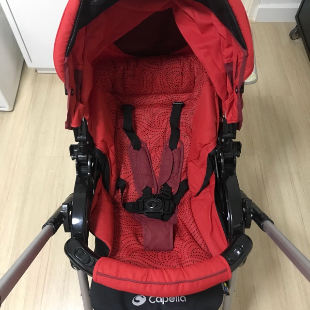 รถเข็นเด็กcapella baby stroller c-s258-13 มือสอง ใช้เอง ผ่านการใช้น้อยมาก ไม่มีตำหนิ ของแถมอีก 2 ชิ้น