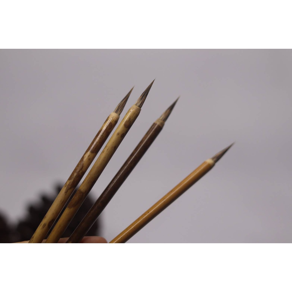 ♥️พร้อมส่ง♥️ พู่กันจีน Zhi Wu Zihao ด้ามยาวมาก ขนขนาดปานกลาง ลายไม้