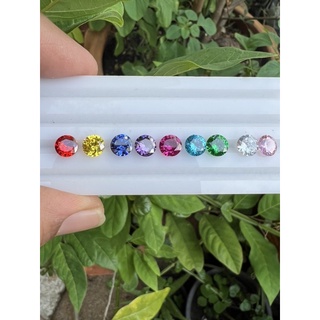 นพเก้า CZ คิวบิกเซอร์โคเนีย เพชรรัสเซีย พลอย นพเก้า 9สี ขนาด.6 มิล(6mm) ทรงกลม ROUND SHAPE 6.00MM ( 9 PCS เม็ด)9 col