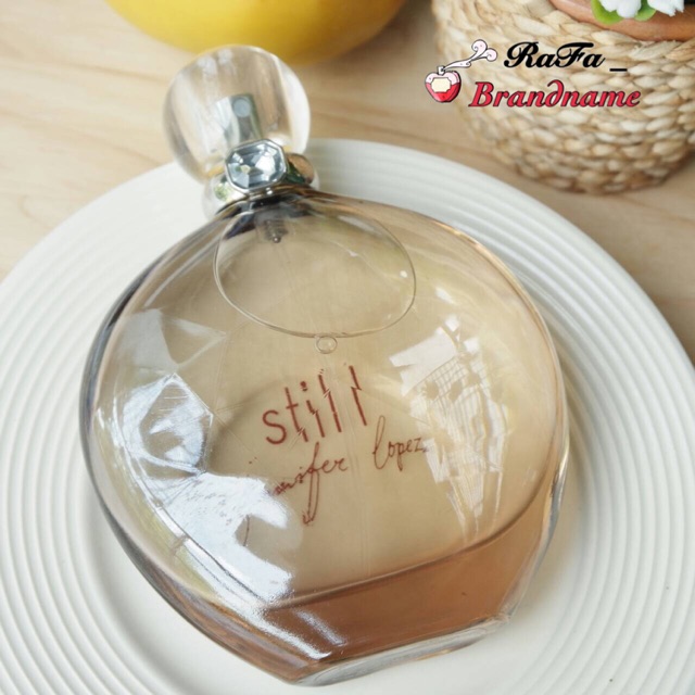 น้ำหอม J lo Still Eau De Parfum Spray 100ml.