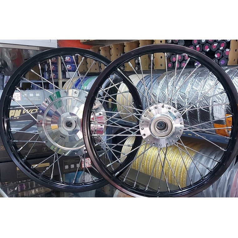 ชุดล้อ SUZUKIสเต็ป125 (รุ่น18เฟือง) ขอบ1.40/17 STEP125 HAYATE125 ดิส/ดรัม ดุมเงา วงล้อ อย่างดีพร้อมขึ้นซี่ลวดชุบเส้นใหญ่