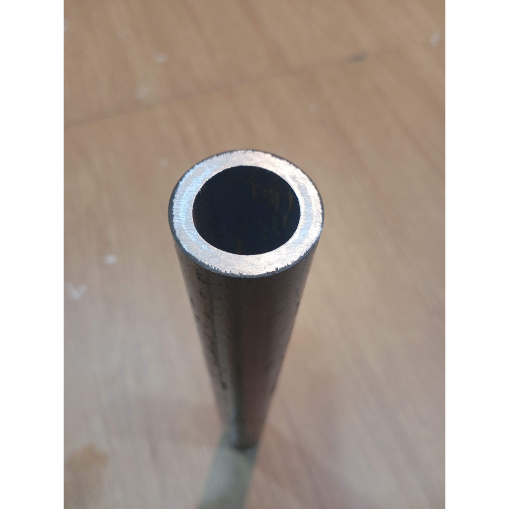 ท่อกลม OD 22 mm. ID 14 mm.ID 15 mm. หนา 4 มิล. ประมาณ รูใน 14มมรูใน 15มม โตนอก 22 มรูใน 18มม.ท่อเหล็กกลม ท่อสแตนเลส