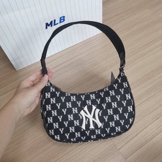 MLB monogram hobo bag กระเป๋าสะพายโฮโบรุ่นใหม่