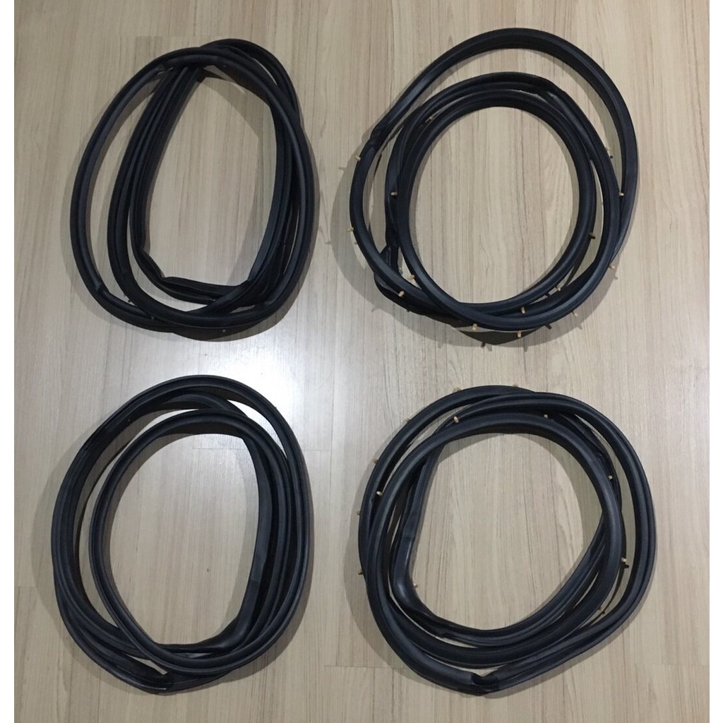ยางขอบประตู โตโยต้า อแวนซ่า อะแวนซ่า F650 2012-2015 Toyota Avanza ยางกันเสียง ยางลดเสียง ประตูหน้า ป