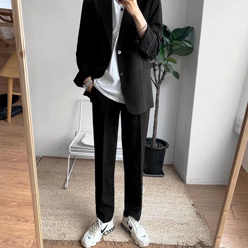 【KT】กางเกงขายาวลําลอง ขากว้าง ทรงหลวม สีดํา แฟชั่นฤดูใบไม้ผลิ และฤดูร้อน สําหรับผู้ชาย