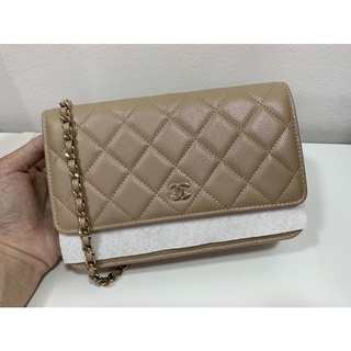 ew chanel woc iridescent beige (holo31) ghw