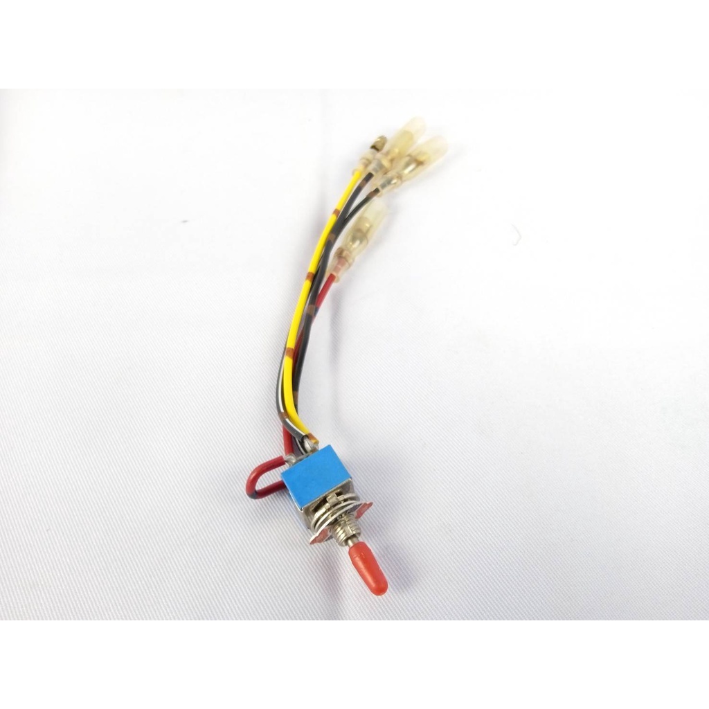 L17 สวิตซ์ไฟ ET70,ET80,ET95,ET110,ET115 SWITCH LAMP (11010-69731) อะไหล่รถไถนาเดินตาม ยี่ห้อ KUBOTA