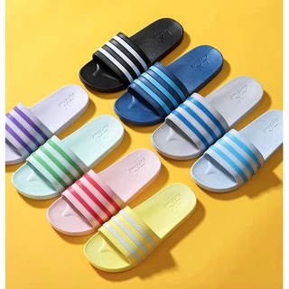 รองเท้าแตะผู้ชายผู้หญิง ใส่ในบ้านหรือนอกบ้าน รองเท้าแตะห้องน้ำกันลื่น ใส่สบาย ins-02 2090