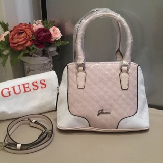 💯 New! Guess Gilman Mini Bag 🍭