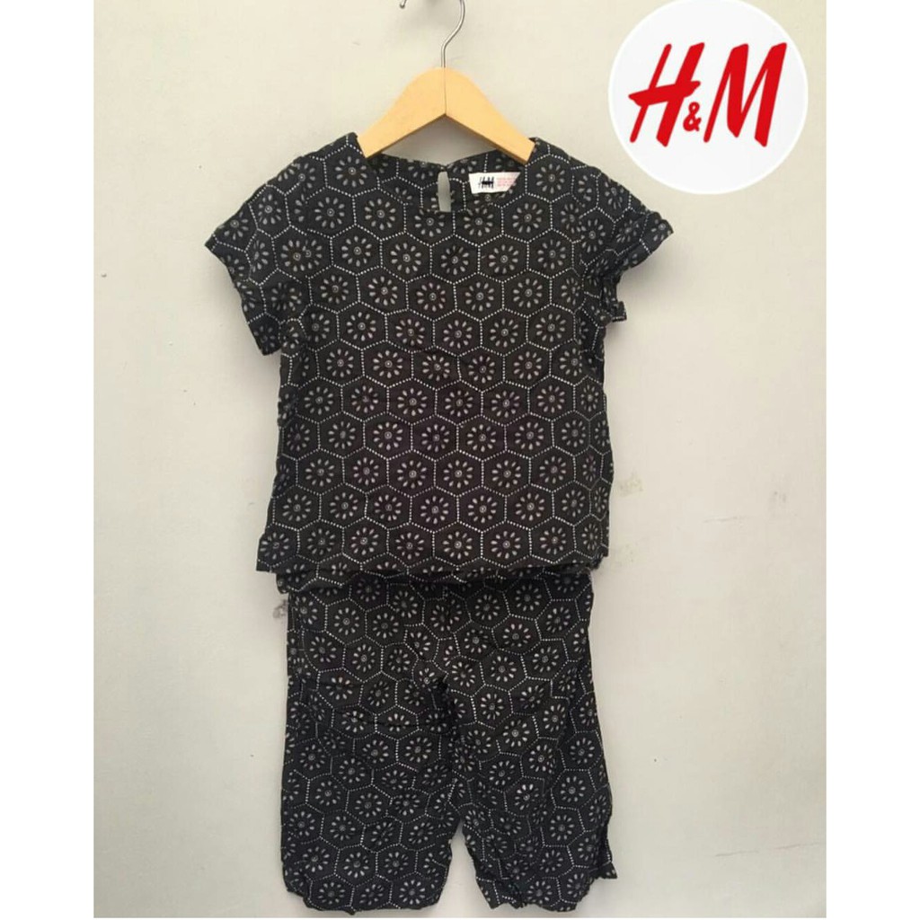 H&M CHILDRENS SHIRT AND CULOT PANTS SET