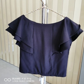 เสื้อสีดำ แขนระบาย คอปาด ซิปหลัง ไซส์ SM ใส่ได้ เสื้อสีดำใส่ทำงาน ผ้าดีใส่แล้วน่ารัก