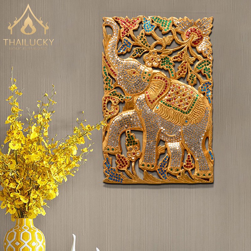 แผ่นไม้แกะสลัก ไม้แกะ ติดผนัง แกะสลักรูปช้าง แขวนผนัง ของตกแต่งผนัง ไม้แกะช้าง ปิดทอง ติดกระจก