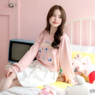 The little pigsss X KimCo selected เสื้อผู้หญิง เสื้อสเวตเตอร์ รุ่น Sweater Piggy Routine สีชมพู