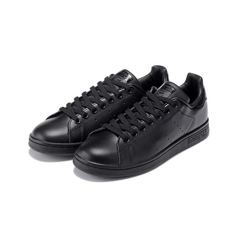 black leather stan smiths