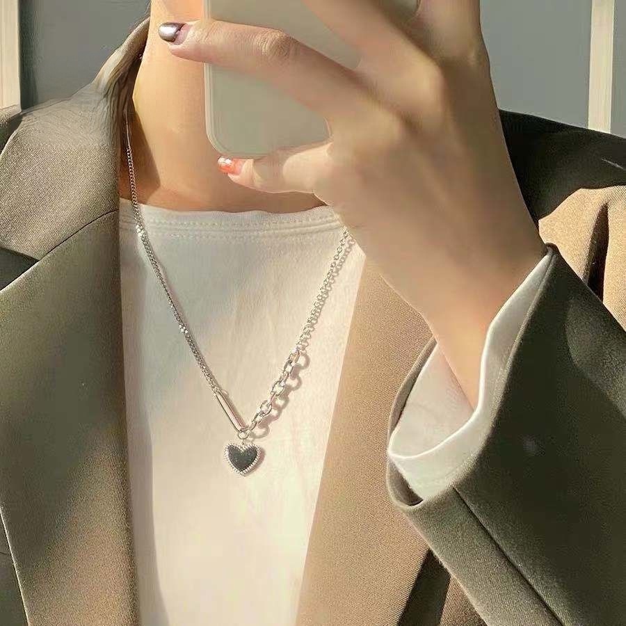 สร้อยคอโลหะผสมเงินจี้รูปหัวใจสไตล์พังก์