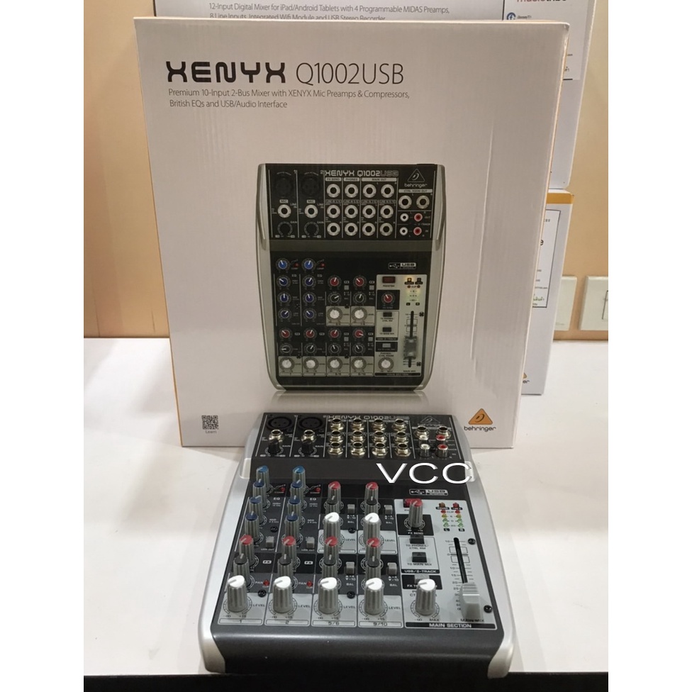 มิกเซอร์แบบอนาล็อคBehringer XENYX Q1002USB 10-input, 2-bus Analog Mixer with 3-band EQ, and USB Audi