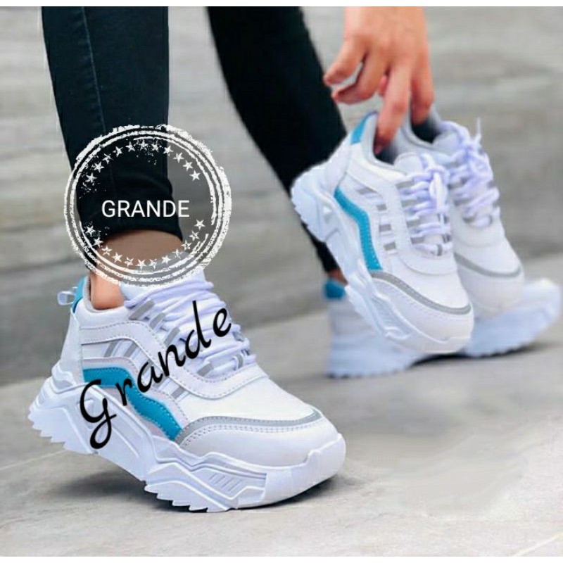 Booming รองเท้าผ้าใบใหม่ล่าสุด ub 23