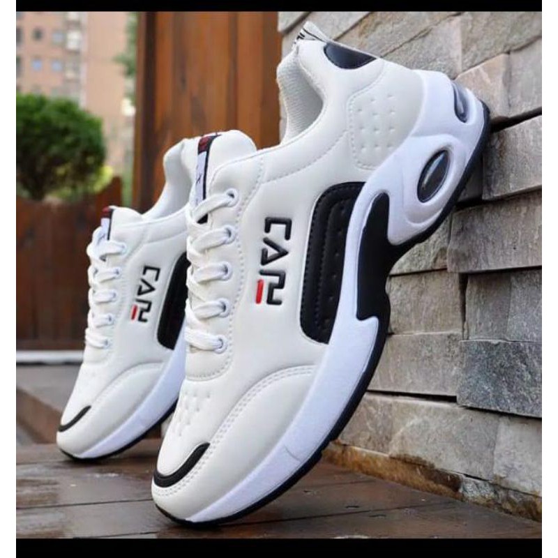 รองเท้า FASHION MEN& 39;S FILLA ใหม่ล่าสุด