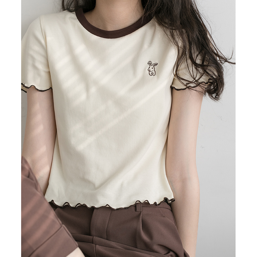 c & m เสื้อยืดคอกลมแขนสั้น สําหรับผู้หญิง