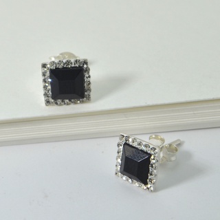 Silver White Crystal Onyx Square Halo Stud Earringsต่างหูคริสตัลทรงสี่เหลี่ยมเงินแท้นิลสีดำเงินแท้925