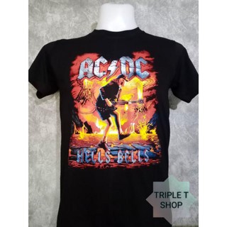 เสื้อยืดคอกลม สกรีนลาย ACDC (รหัส 17)