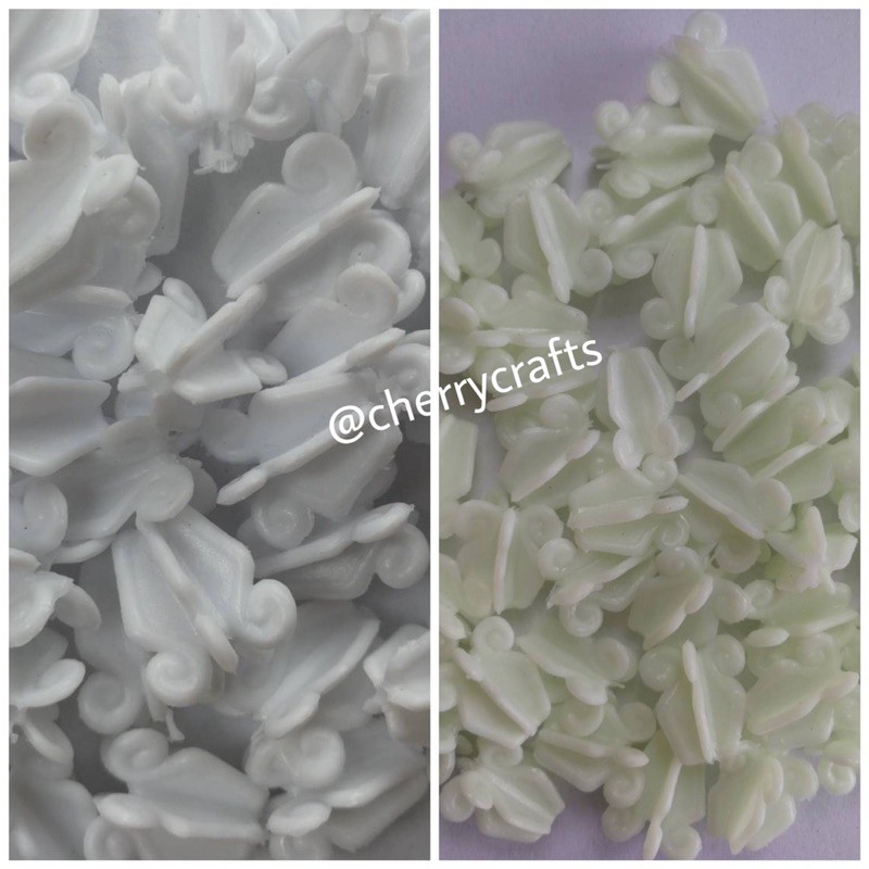 ดอกรักพลาสติก 1.3 ซม. มี 2,000 ดอก ตราจรเข้ ดอกรักปลอม ดอกไม้ร้อยมาลัย ดอกไม้ร้อยอุบะ