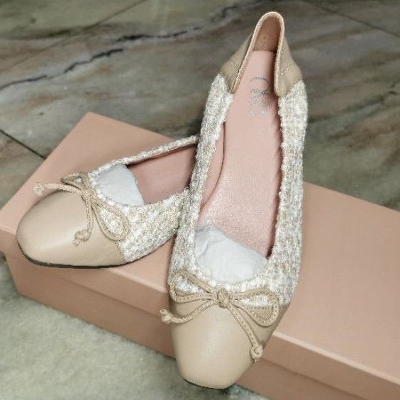 (NEW) O&B Audrey Tweed สี No Naked OandB size 34