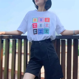 เสื้อยืดแขนสั้นลําลอง คอปก พิมพ์ลาย TEE CHAN ขนาดใหญ่ แฟชั่นคู่รัก สําหรับผู้ชาย และผู้หญิง ไซซ์ S - 5X